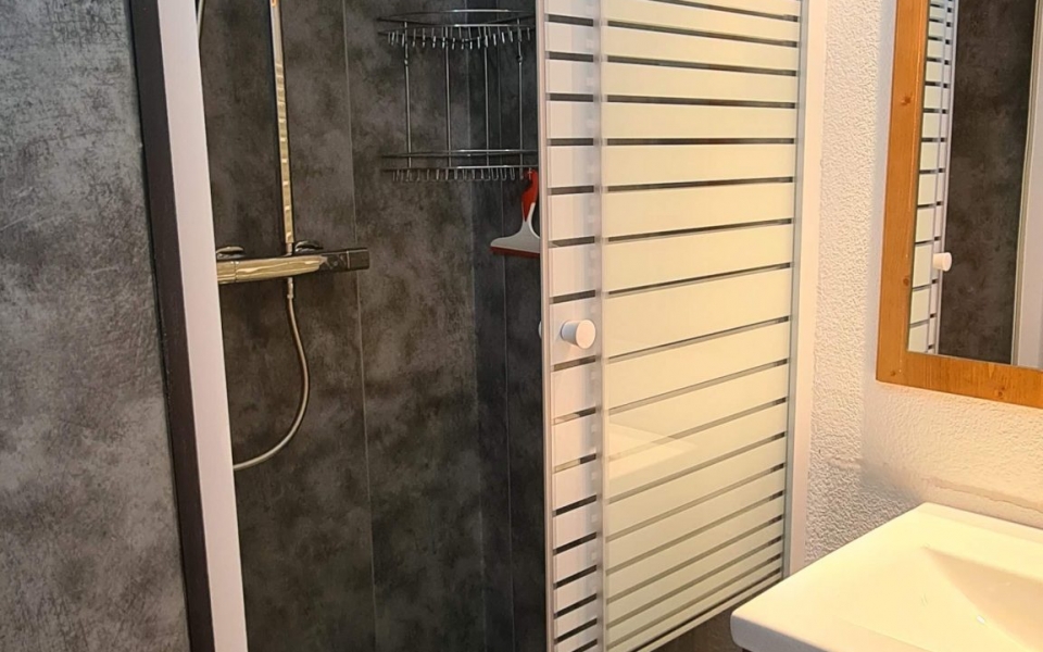 shower